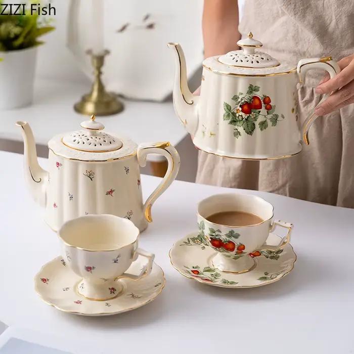 Tasse à café rétro européenne et ensemble de thé de l'après-midi