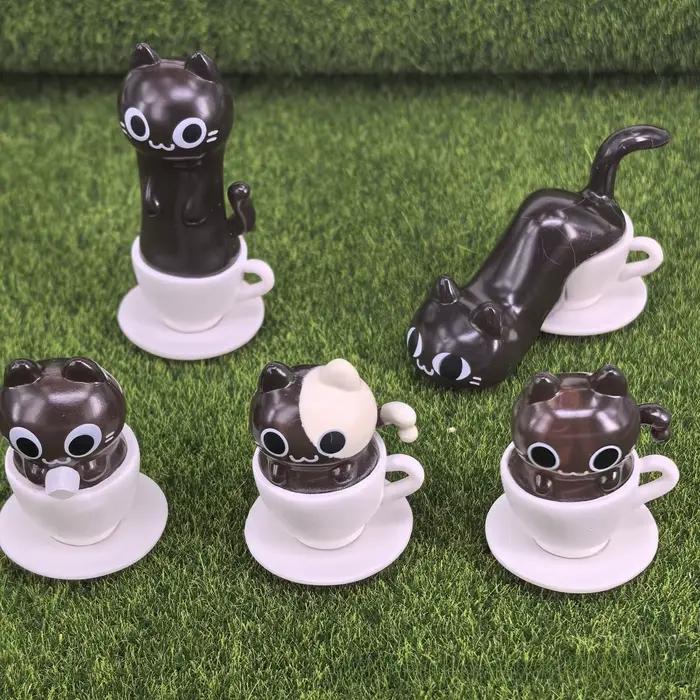 Figurine de chat liquide Transparent