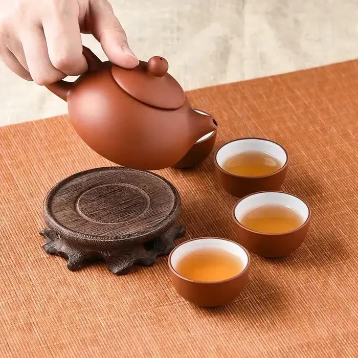 Ensemble de thé Kung Fu sable violet en céramique épaissie avec tasses et théière à fleurs pour occasions spéciales et rassemblements familiaux