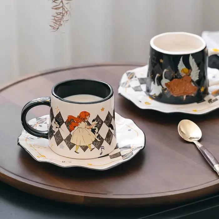 Tasse en céramique peinte à la main élégante et ensemble de soucoupes pour filles occasions spéciales thé café dessert après-midi