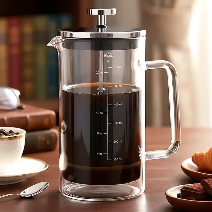 Cafetière à piston avec filtre à mailles fines et poignée ergonomique
