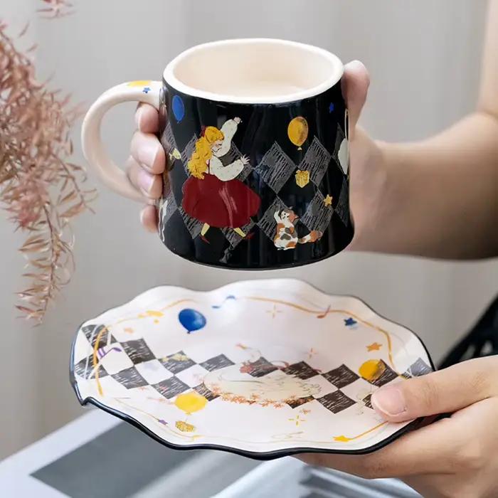 Tasse en céramique peinte à la main élégante et ensemble de soucoupes pour filles occasions spéciales thé café dessert après-midi