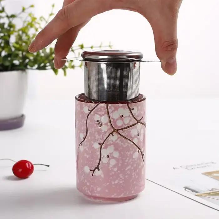 Infuseur à thé à feuilles mobiles