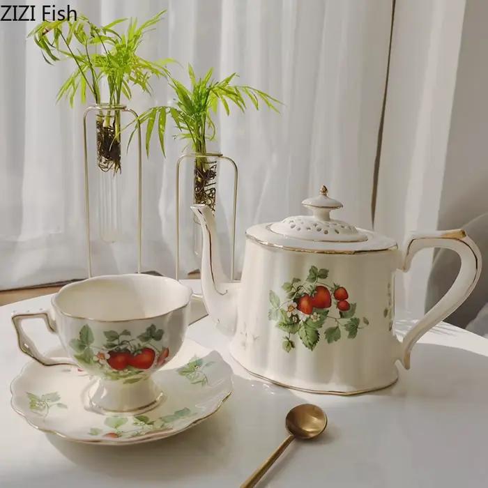 Tasse à café rétro européenne et ensemble de thé de l'après-midi