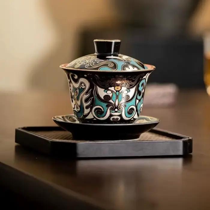 Gaiwan doré et argenté