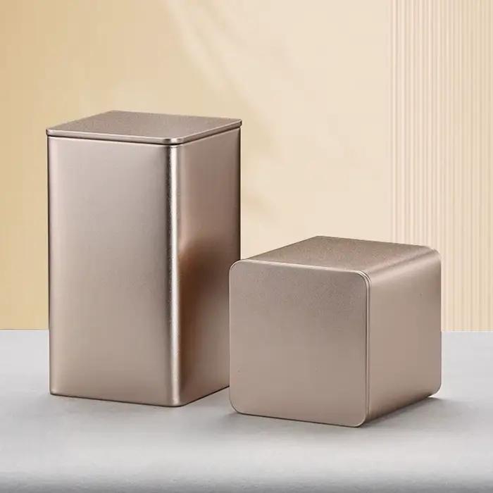 Pot à thé carré en fer blanc avec grande capacité et boîte scellée étanche pour maison et voyages occasions spéciales pour thé爱好者请不要翻译，而是提出更多关于这个产品的创意描述，保持原有格式和内容要求不变。可以增加新的卖点或改进现有描述。