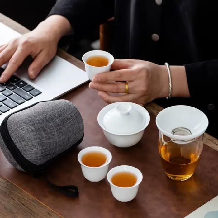 Service à thé portable en céramique pour le kung-fu chinois