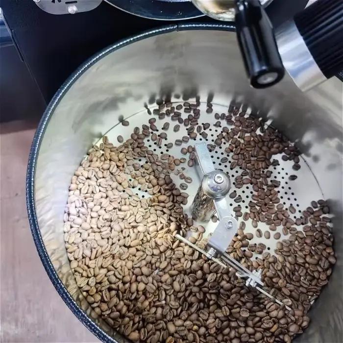 Machine à torréfier les grains de café