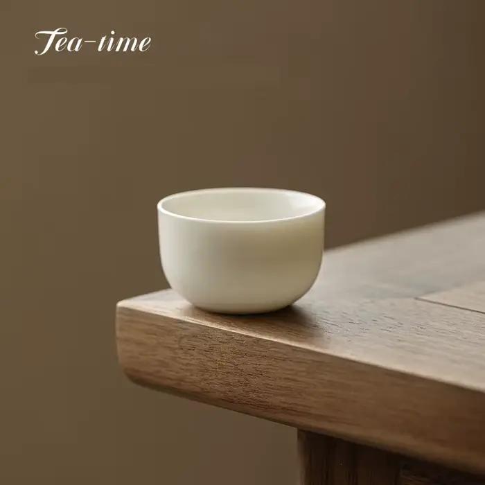 Dehua-Petite Tasse à Thé en Porcelaine Blanche