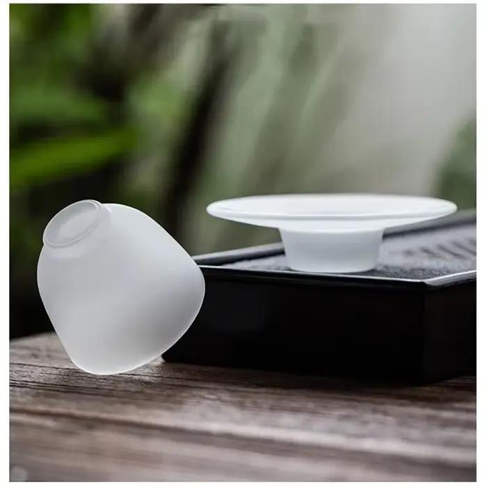 Tasses à thé givrées en forme de nuage