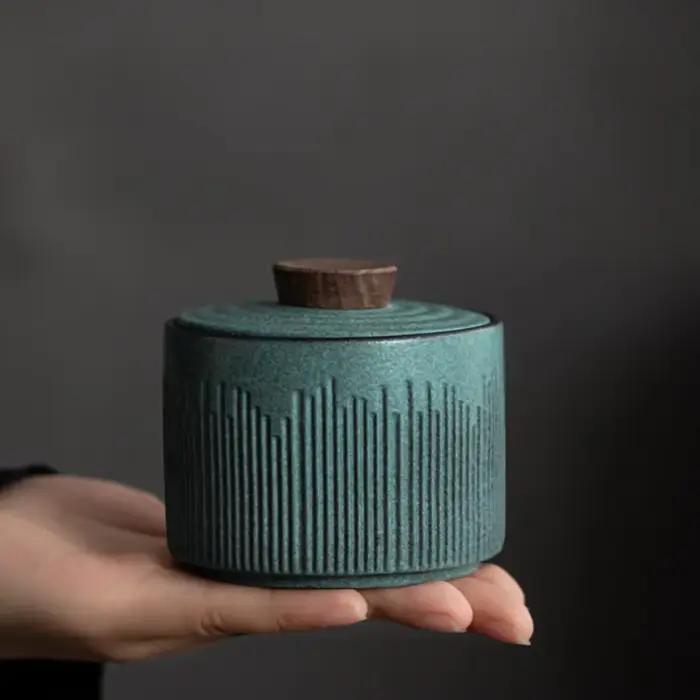 Petite boîte à thé en céramique