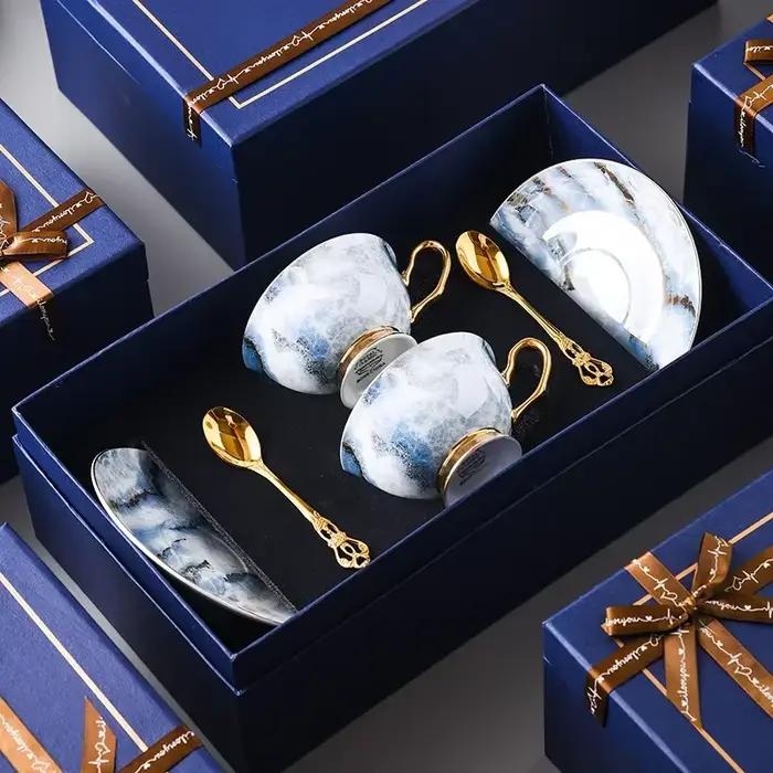 Ensemble de tasses à café Sophia style rétro luxueux en céramique avec motif floral pour usage domestique et professionnel occasions spéciales