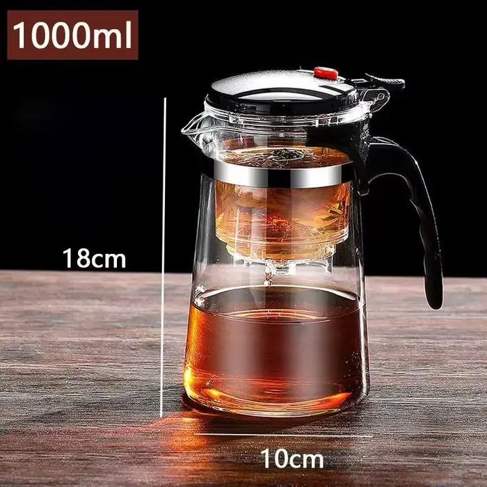 Tasse en verre élégante avec filtration intégrée pour thé et café pour moments de détente et occasions spéciales