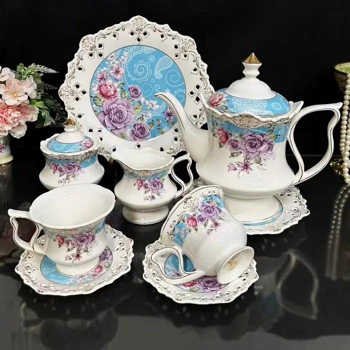 Tasse à café pour thé style palais élégante à offrir pour pauses déjeuners et après-midi détente occasions spéciales