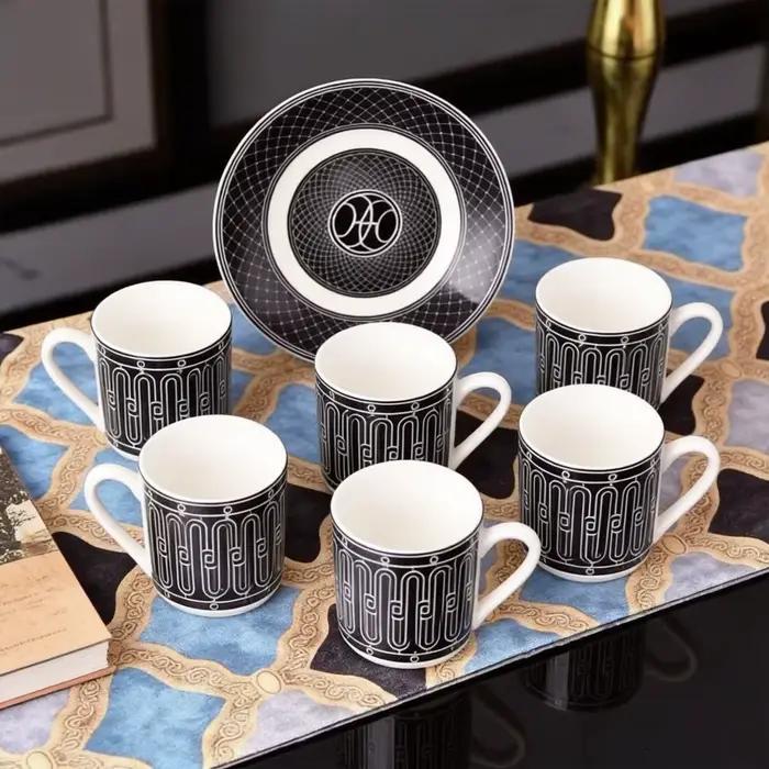 Tasses à café en céramique européennes d'italie