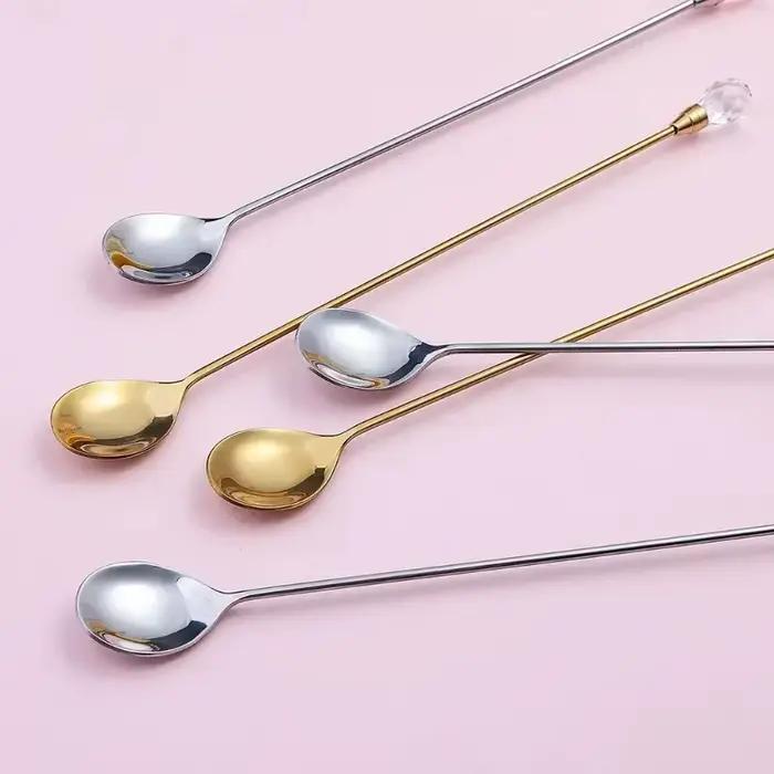 Cuillère à café en diamant longue pour café crème glacée dessert cocktail élégante à offrir occasions spéciales