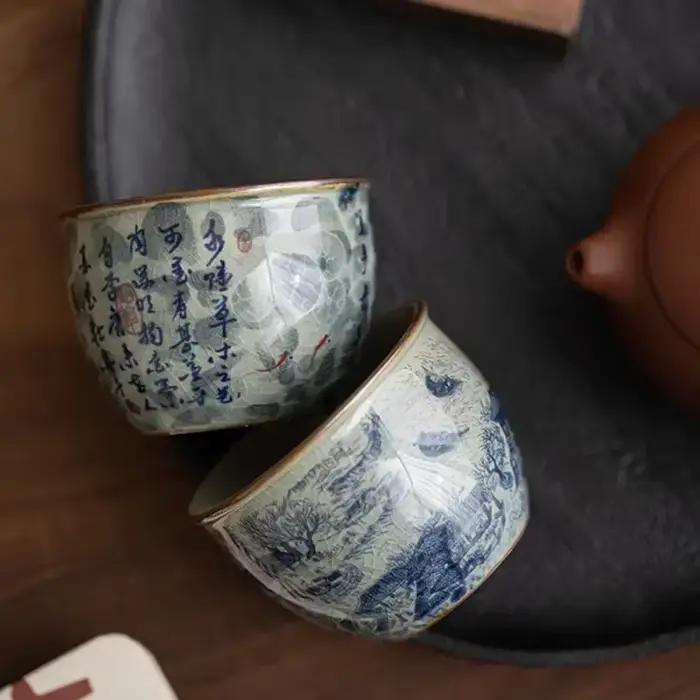 Tasse à thé chinoise en porcelaine bleue et blanche