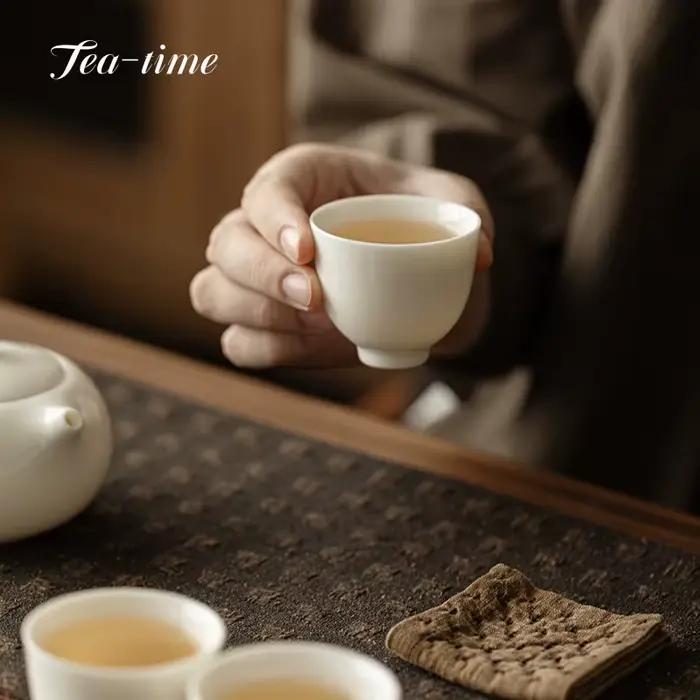 Dehua-Petite Tasse à Thé en Porcelaine Blanche