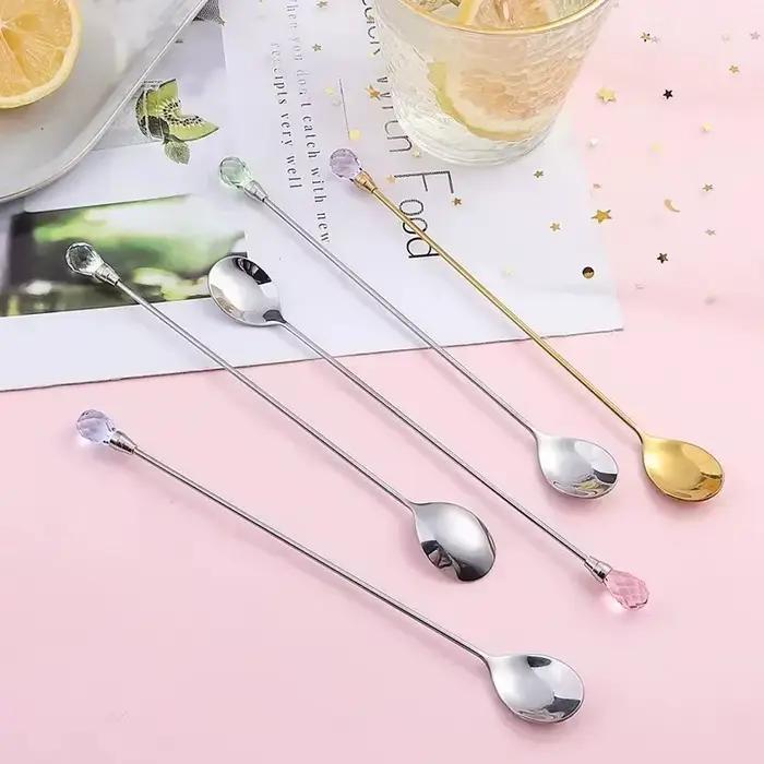 Cuillère à café en diamant longue pour café crème glacée dessert cocktail élégante à offrir occasions spéciales