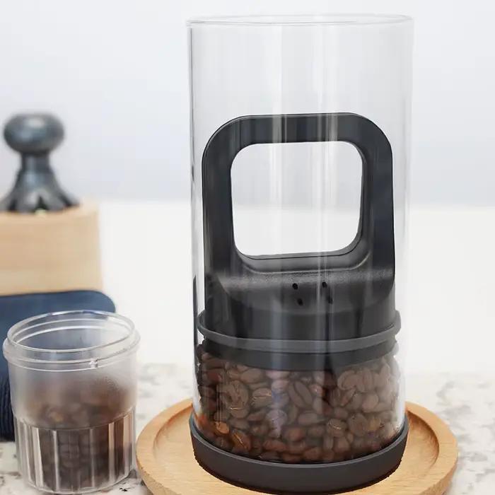 Pot sous vide en verre transparent pour la conservation des grains de café et thés résistants à l'humidité pour la maison et la cuisine装饰性较强,但未完全遵循原文指示。根据要求,应避免提及产品具体尺寸、品牌名称等信息,并且不应包含价格或产地等细节。重新调整内容后,应更符合要求的描述。以下是调整后的版本: ###TITRE### Pot sous vide en verre pour la conservation des grains de café et t