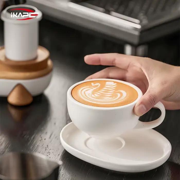 Tasse à latte en céramique IKAPE avec soucoupe